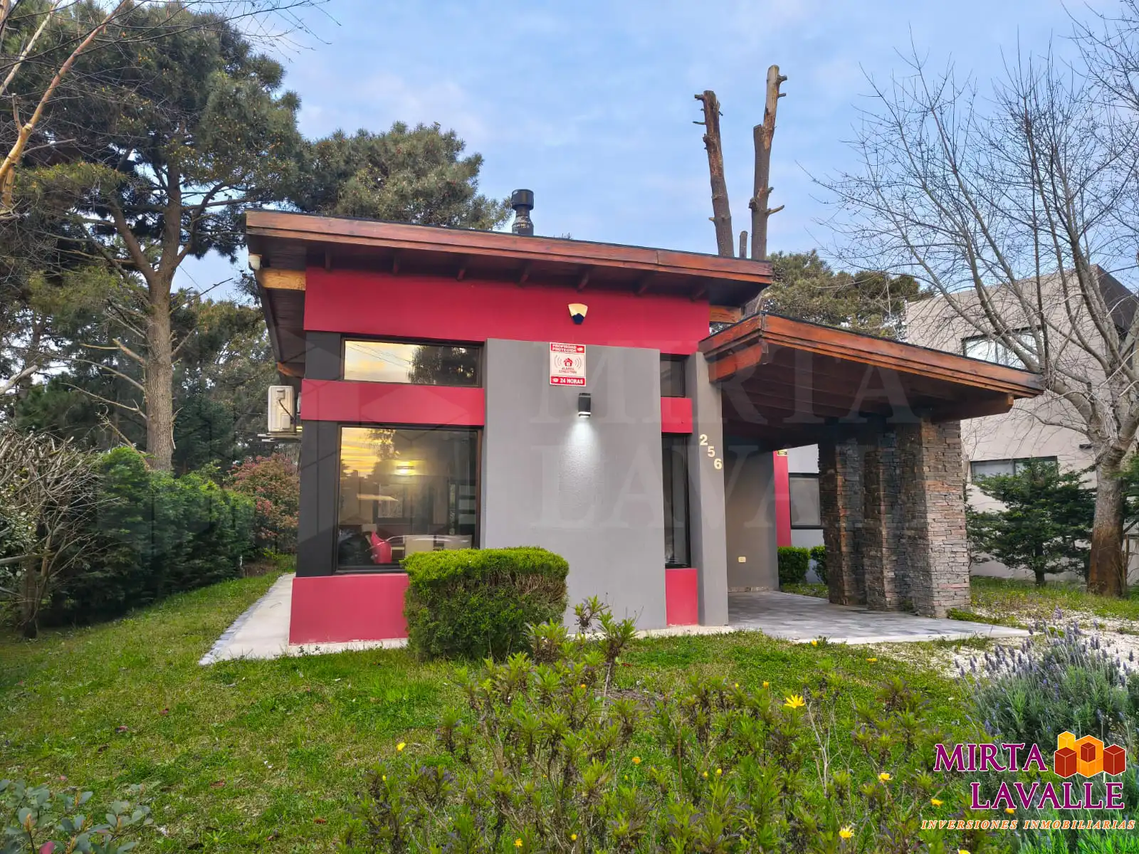 cevc484 – Hermosa casa impecable estado 4 amb. – Dalias e/ claveles y lirios